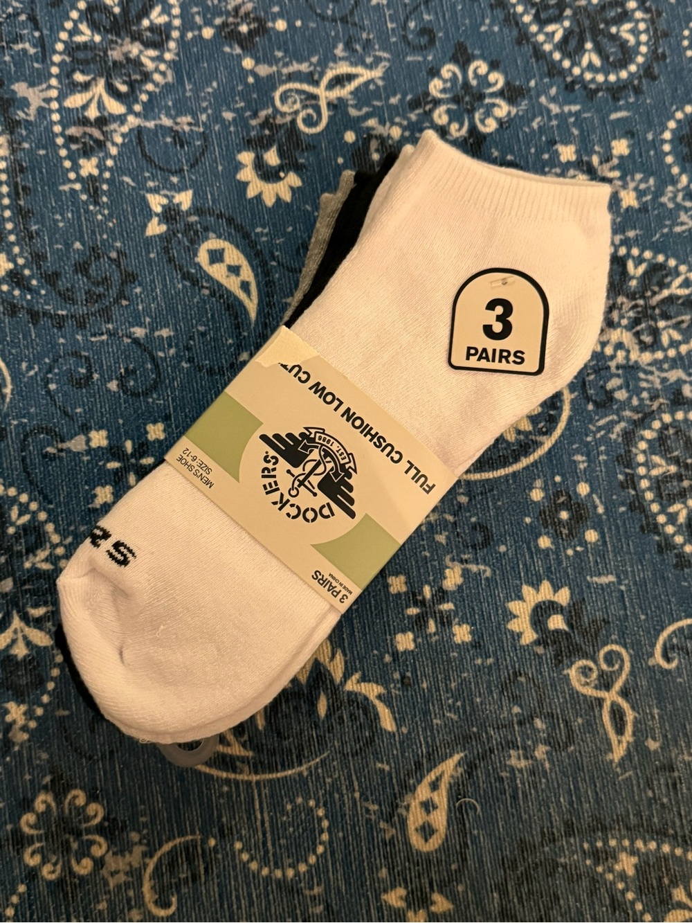 ⚓️NWT DOCKERS SOCKS⚓️